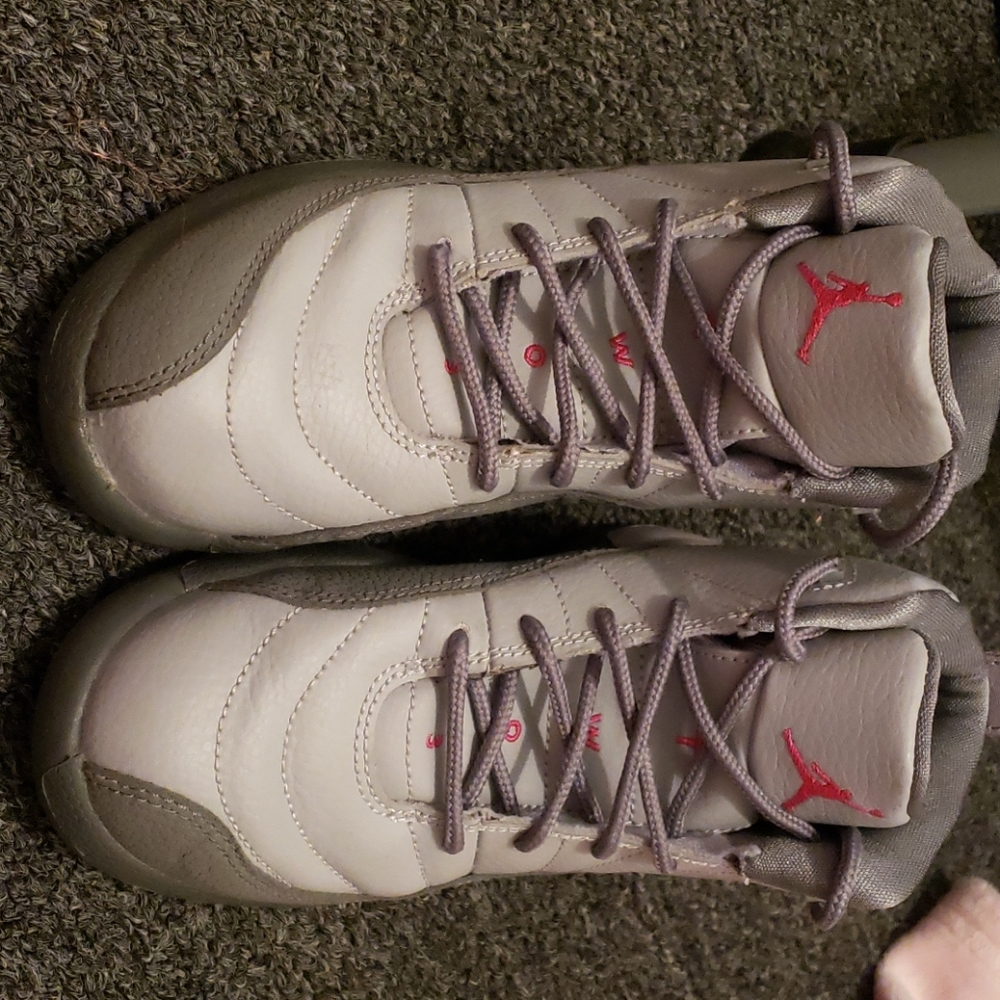 Jordan girls size 13.5